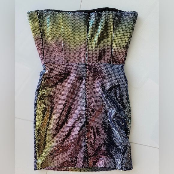 The New Arrivals by Ilkyaz Ozel- jade sleeveless sequin mini dress ! - Picture 2 of 9